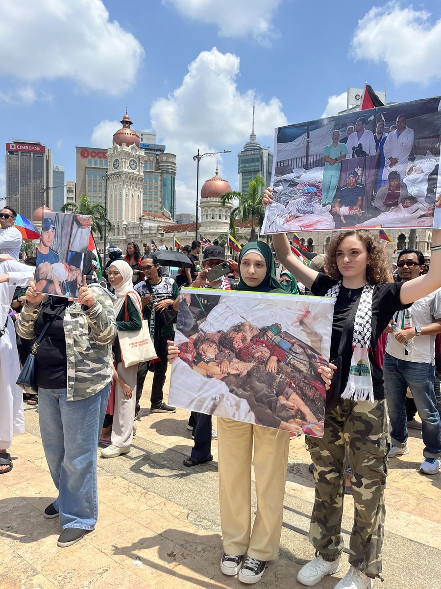 ButAChickenWang's tweet photo. #FreePalestine https://t.co/4pmCKiUxFm