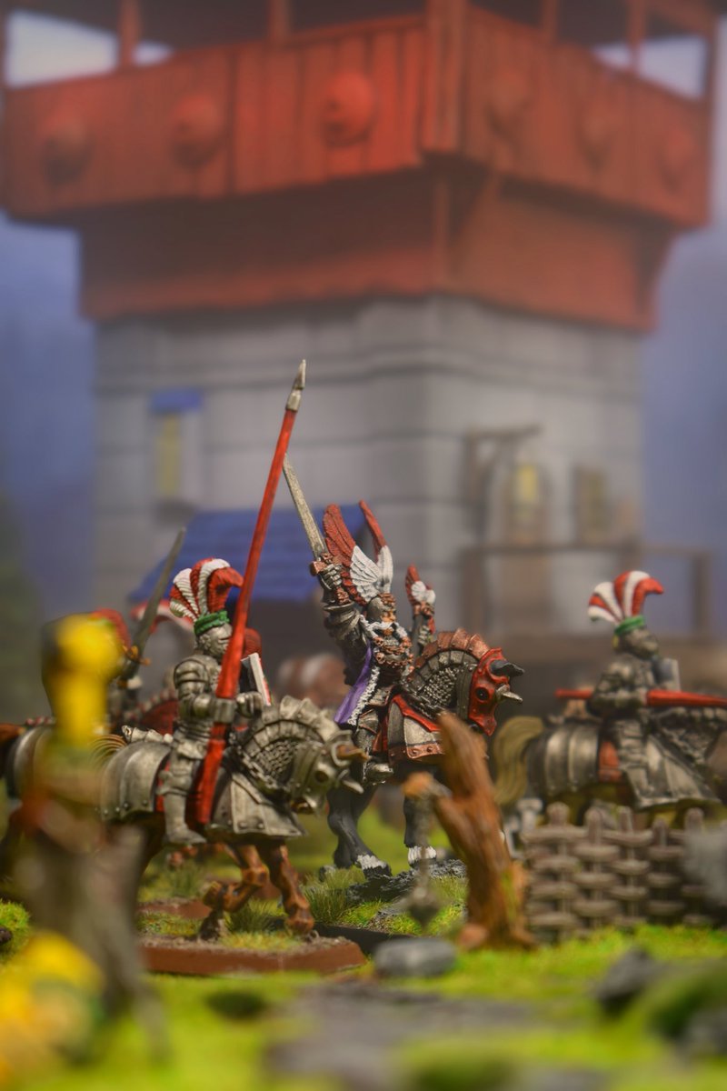 eljabalipisador's tweet photo. Hey @warhammer at our club We still enjoying warhammer Fantasy. We love the old world And all about Warhammer Fantasy. Please, consider translating the New game 🙏🏻🙏🏻🙏🏻 #WarhammerCommunity #towspanish https://t.co/VtA7YcAbDE