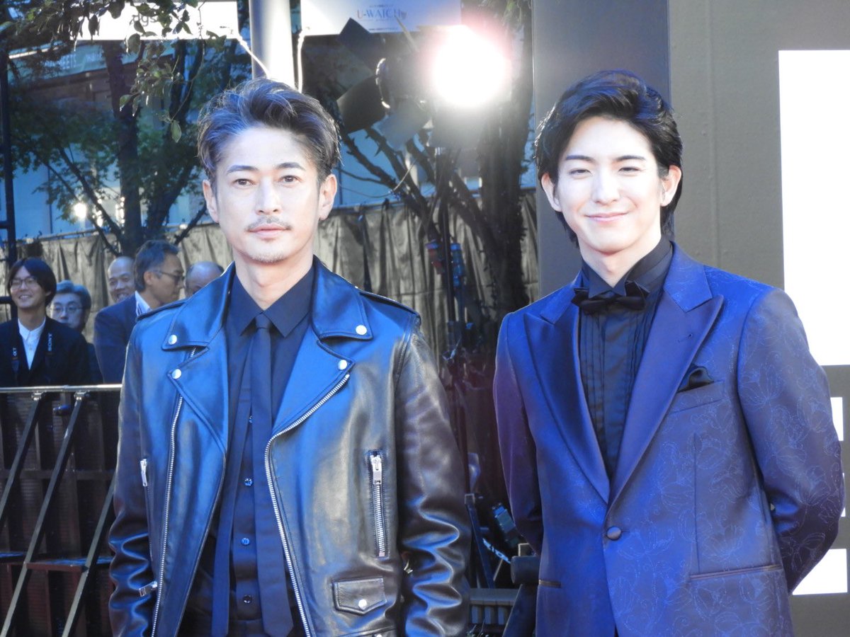 【#東京国際映画祭】
特別上映 映画『#ナックルガール』より
#三吉彩花 さん、#前田公輝 さん、#窪塚洋介 さん、チャン監督

セクシー&amp;ダンディ🥰