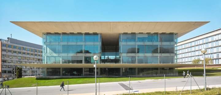 areasvellas's tweet photo. Nexus II, Campus Norte de la UPC, Barcelona...2002
Ricardo #Bofill...#RBTA
 #architecture #arquitectura 
https://t.co/dDBjDq8RLD
https://t.co/Abqnj75XhY https://t.co/3EoMEuLBuQ