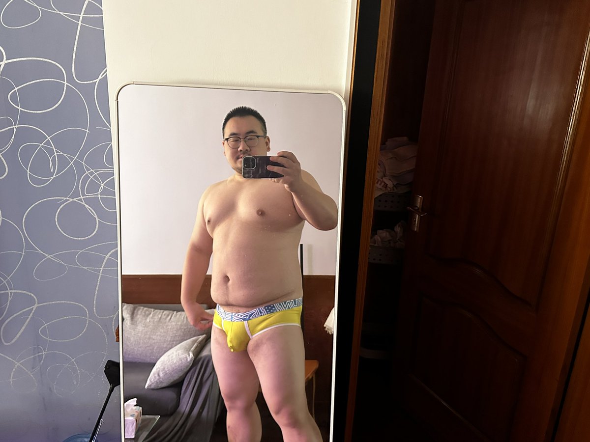 倒是第一次穿这种