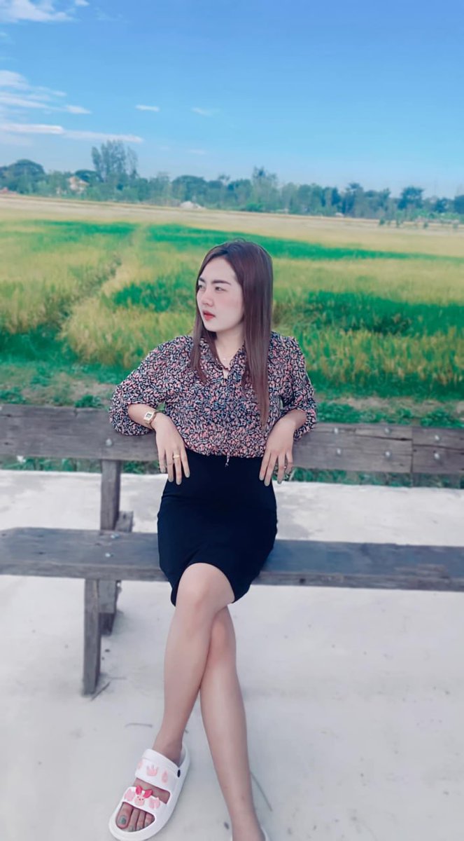AnnAnn367016's tweet photo. ถ้านั่งในใจไม่ได้ งั้นไปนั่งบนตักแทนได้มั้ย😘 #ครูโสด โสดโปรดจีบ #แคปชั่นโสด #แคปชั่นอ่อย #แคปชั่นเด็ด #นครปฐม #ราชบรี #กรงเทพ #กาญจนบุรี #รีทวิตให้ด้วยน้า #ทักมาคุยได้ https://t.co/7NsNktrNwM