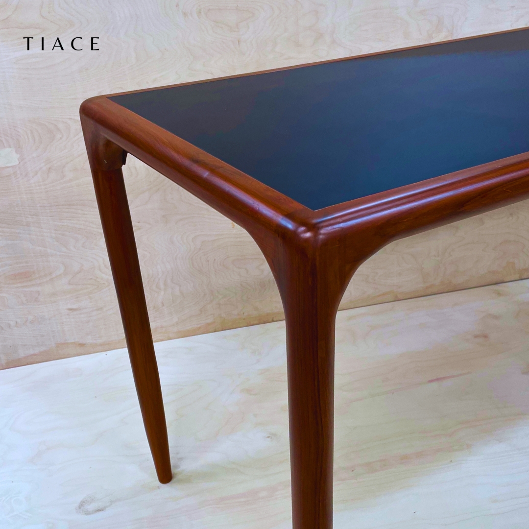 Tiacefurniture's tweet image. Productivity elevated. 
Immerse yourself in the world of innovation with our thoughtfully designed workstation. Your gateway to success beckons. 🚀💼

Follow👉🏻 @tiacefurniture for more updates

#Tiace #Tiacefurniture  #modernfurniture #industrialdesign #interiordesignindia