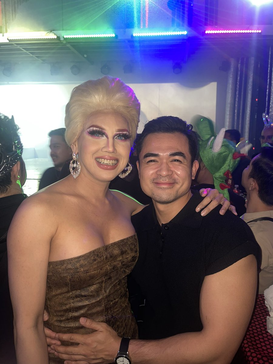 Jovzzz12084's tweet photo. With the Drag Race PH Royalties π #dragraceph #drag #Liberation2023 #Obar https://t.co/hIACxBleY8