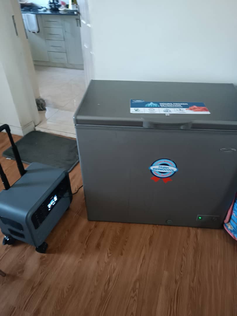 Bsmartang's tweet photo. Solar Generator
LiFePO4 battery
Can power your fridge and Ac

#energy #PoweringTheFuture #bsmartang https://t.co/QM2NOudVGc
