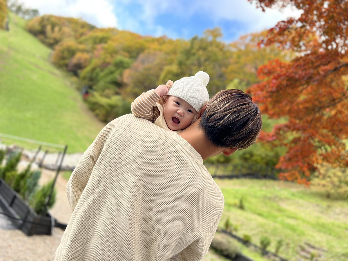 _mei28's tweet photo. 山形は紅葉の季節がきたみたい🍁
今日は #unitecafe に行ってきた👶🏻
紅葉見ながらコーヒーでまったり♡
空気がとても綺麗でした🪿
山形きたら、蔵王へ⛰️ https://t.co/Yjdu5wplNI