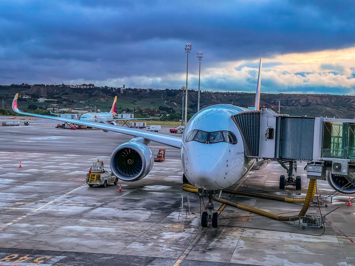 ｊｏｒｇｅ tweet media