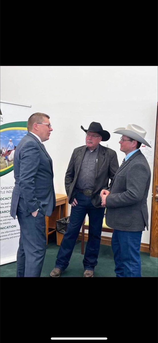 The fall is here, chill in the air and snow in the forecast. I love this time of year. 
Chad Ross from L-7 Land and Cattle joined me on episode 34.
I think Chad’s perspective is unique as he has lived in the purebred world and then built his program with commercial cattle roots