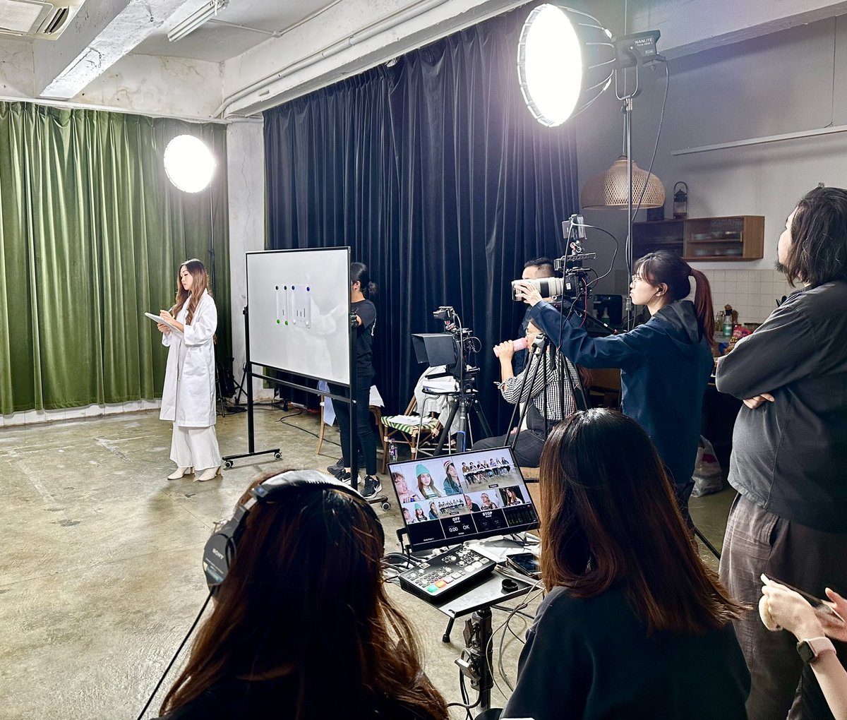rinalai_phd's tweet photo. Bringing #psychology experiments from the lab to set! So fun to help production design, to act, and to co-host! Have always dreamed of doing this kind of knowledge transfer and finally had the chance to take this step yesterday🥰 Loved this #CrossSector #CrossDisciplinary #Collab https://t.co/bUApXDeD3q