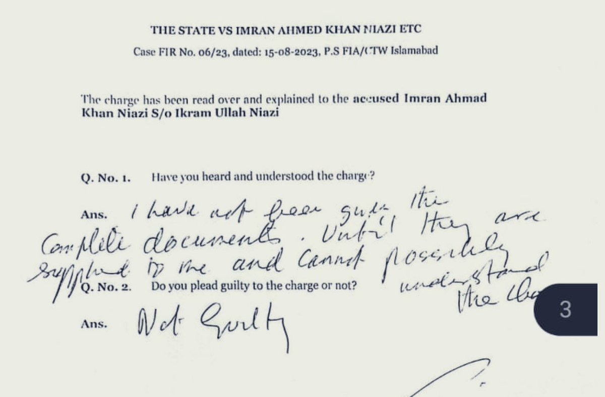 عمران خان کا سایفر فیک کیس میں اپنے ہاتھ سے لکھا ہوا جواب 
Not Guilty....

Absolutely Not 
کے بعد 
پیش نے #NotGuilty