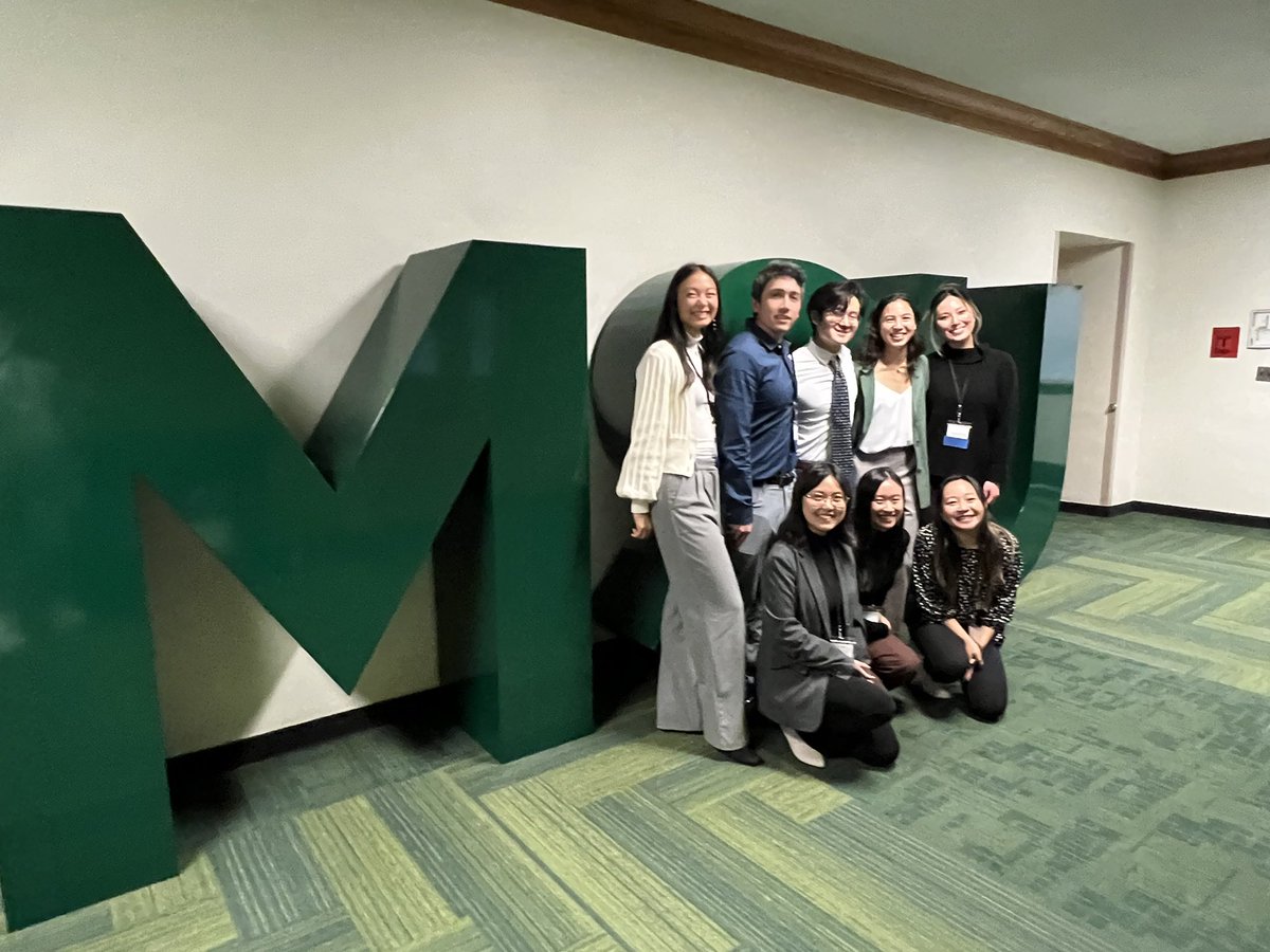 Camsterdam16's tweet photo. A successful Region V APAMSA Conference thanks to our incredible team 🤗. Tapestry of a Thousand Threads: Stories that Exist Under the Asian American Umbrella 
#apamsa #aanhpi #region5 
@APAMSA 
@OhioStateMed https://t.co/3DPzWO71k9