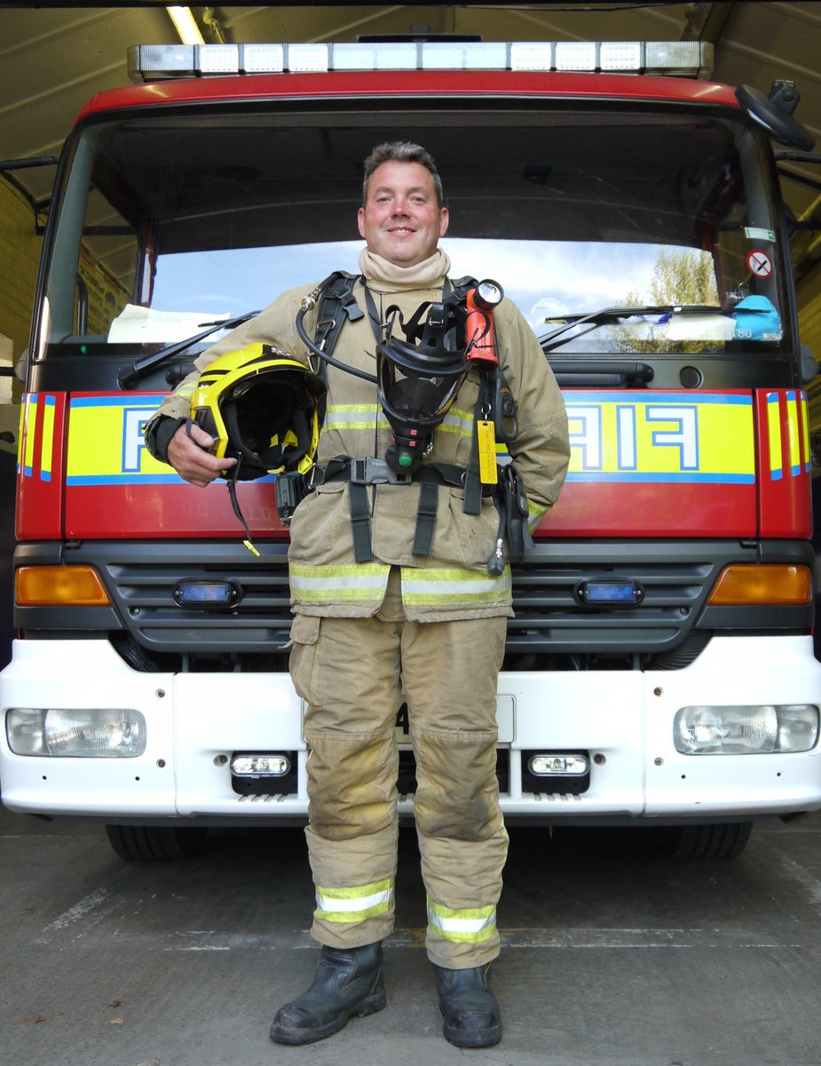 It is with deep sadness that we fly our flags at half mast, as mark of respect for our much-loved colleague Steve Fellows who passed away on Friday evening following a short illness.
