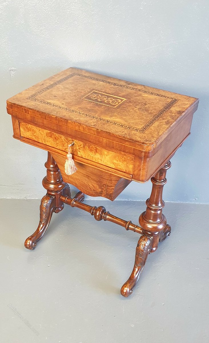 antiques_atlas's tweet photo. For sale on Antiques Atlas is this Stunning #Victorian Walnut & Inlaid Work Table https://t.co/yoRZTFs177
#Antiques From Bridgend Antiques
#worktable #sewingtable #workbox #sewingbox #antiqueworktable #antiquesewingtable #antiquelamptable #antiquegamestable https://t.co/R3ZWBDbpOd