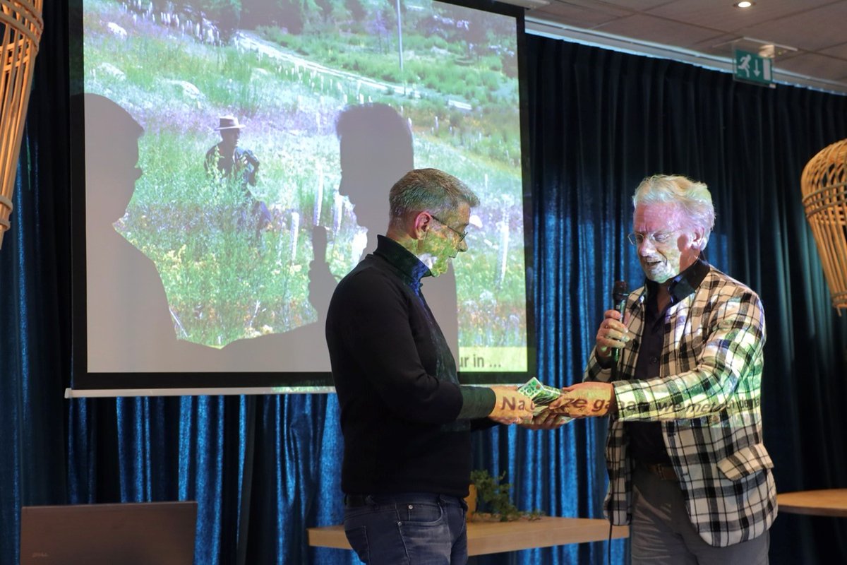 arboretumassen's tweet photo. 14 oktober 2023 vond de jaarlijkse Dag van het #arboretumassen (voorheen Donateursdag).
Het werd goed bezocht en de dag was zeer geslaagd.

Op de website valt te lezen wat er allemaal aan bod is gekomen de dag: https://t.co/kMpfhmSWiP https://t.co/ek6ZtFTuxe