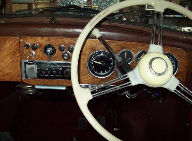 In the market for a Jowett Javelin Deluxe?

Maybe this one is up your street.

It’s on ebay now, auction closes at 7pm on Sunday.

Bidding is up to £565 - collection from Stoke on Trent.

More details here 👇

ebay.co.uk/itm/1159503595…

#jowett #bradford #madeinyorkshire #forsale