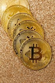 TjandraAndy's tweet photo. If you want to engage in cryptocurrency mining, do thorough research on the algorithm, computer configuration.

#miningresearch #profitability #crypto #blockchain #Bitcoin https://t.co/CqQRr2pJDE