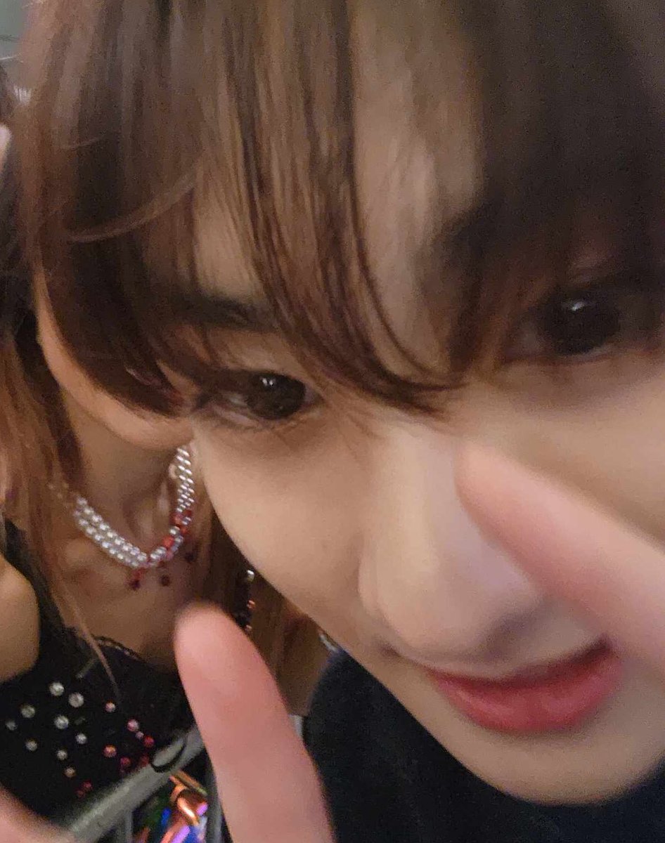 gueenca's tweet photo. 고양이박치기 흐아아아💕💕💕 https://t.co/z6Vh7yn5Yg