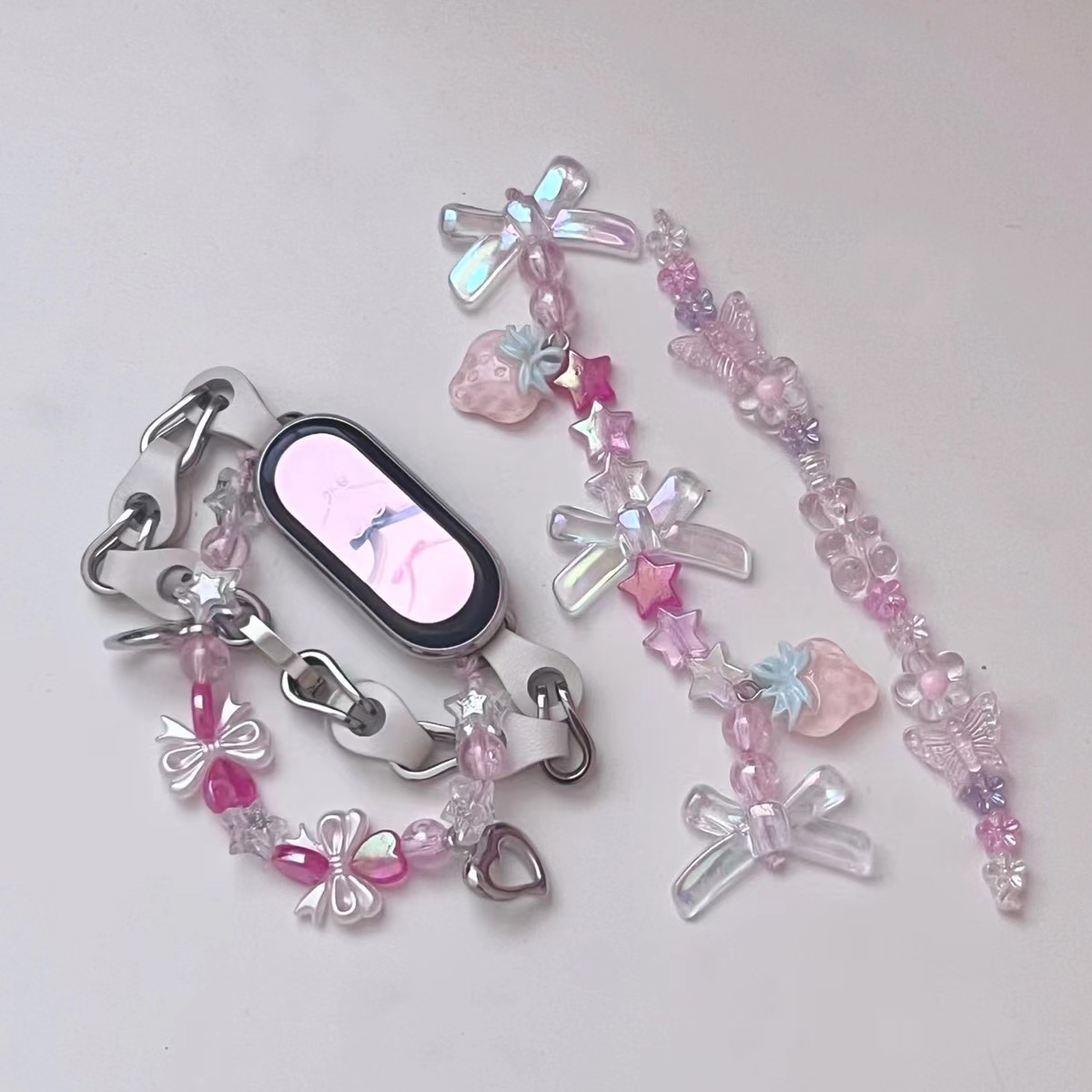 XiaomiJapan's tweet image. #XiaomiSmartBand8ストラップデザインアワード 開催中📢

今日はイラストレーター矢沢 來望さん @krm963__ の作品をご紹介！
#デザインにもっと自由を 
#Magicforeveryone

皆さまのご応募もお待ちしています！
event.mi.com/jp/xiaomi-smar…