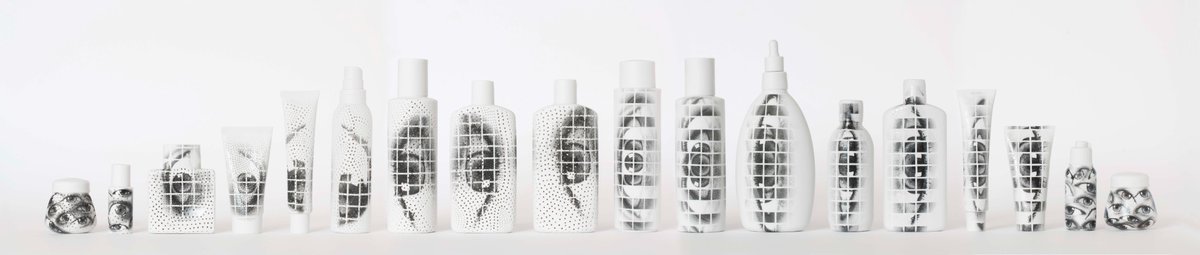 【每日美的故事－Mariya Alipieva個展】

展覽參酌《劍橋詞典》，介紹與美容體驗相關的詞彙—希望（hope）、幻覺（illusion）、奇蹟（miracle）、永恆（eternity）、欺騙（deception）。這些字被轉化成難以辨認的組合或隱喻的詩句，引人反思社會上對美認知的標準，提出另類替代的觀點。
#Ceramics