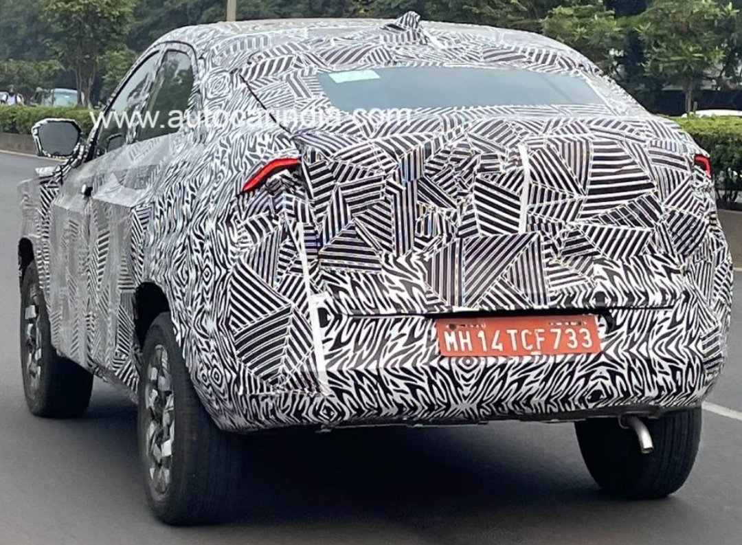 SoumilHallan's tweet photo. The Tata Curvv is finally on the road! 

This coupe-SUV was spotted testing in India, and it's looking good and Futuristic!!

Are you excited for the Tata Curvv? What do you think of its design?
Source: Autocar India 
 #tata #NewCar #SUV #CoupeSUV #automobile #TataMotors https://t.co/ORkV5D3JE4