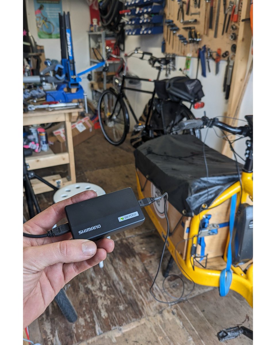The old school and the new. Whether it's servicing the drum brakes on your town bike, or updating the firmware on your Shimano or Bosch eBike, we've got you covered.