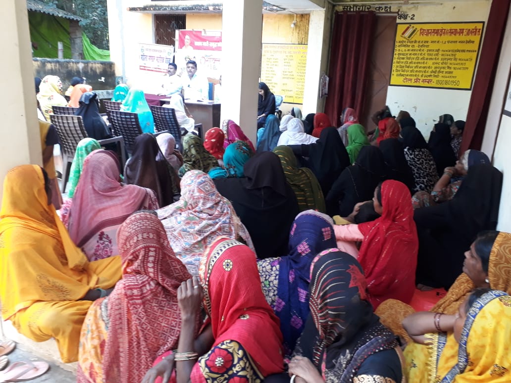 SadbhawnaBasti's tweet image. Mission Shakti, Shakti Didi organized in 3 Gram panchayat. Women are too confident and enthusiast for being a part in the program which is related to there Safety,Security ,and Social issues. This program is Organized by SGVS in the leadership of Naari Sangh.
#MissionShaktiDIDI