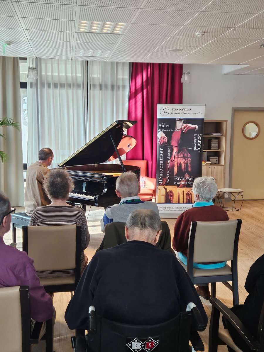 Le Festival d'Auvers poursuit son itinérance musicale dans les EHPADs du Val d'Oise, Lundi Franconville Jeudi Neuville Vendredi Herblay, bonne semaine ! <a href="/lagazette95/">lagazette95</a> <a href="/leparisien_95/">Le Parisien | 95</a> <a href="/Prefet95/">Préfet du Val-d'Oise</a> <a href="/valdoise/">Département du Val d'Oise</a> <a href="/iledefrance/">Région Île-de-France</a> <a href="/France3Paris/">France 3 Paris/Ile-de-France</a> <a href="/MinistereCC/">Ministère de la Culture 🇫🇷</a> <a href="/Culturepourtous/">Culture pour tous</a> <a href="/francemusique/">France Musique</a>