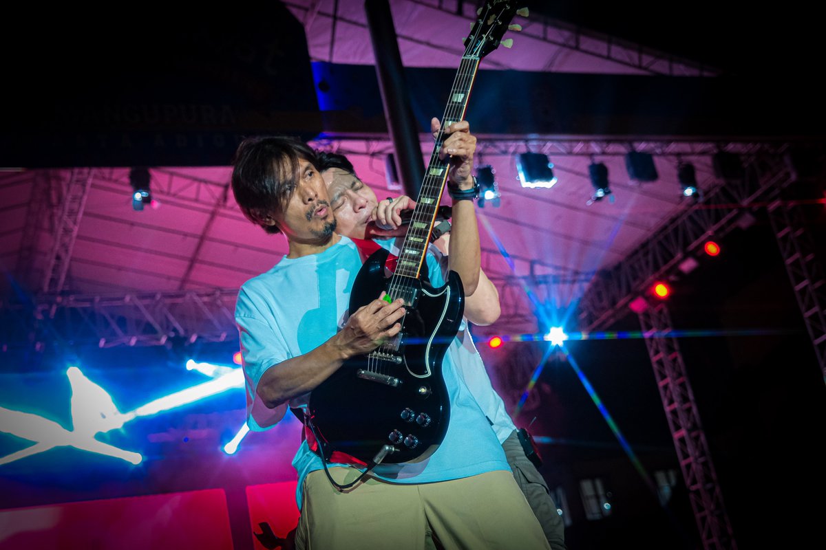 NOAH_ID's tweet photo. Matur Suksma, Bali. Sampai jumpa lagi ya. Sehat selalu untuk kalian semua #NOAHBali

Photo by: Josua https://t.co/p3HXCnx5Pw