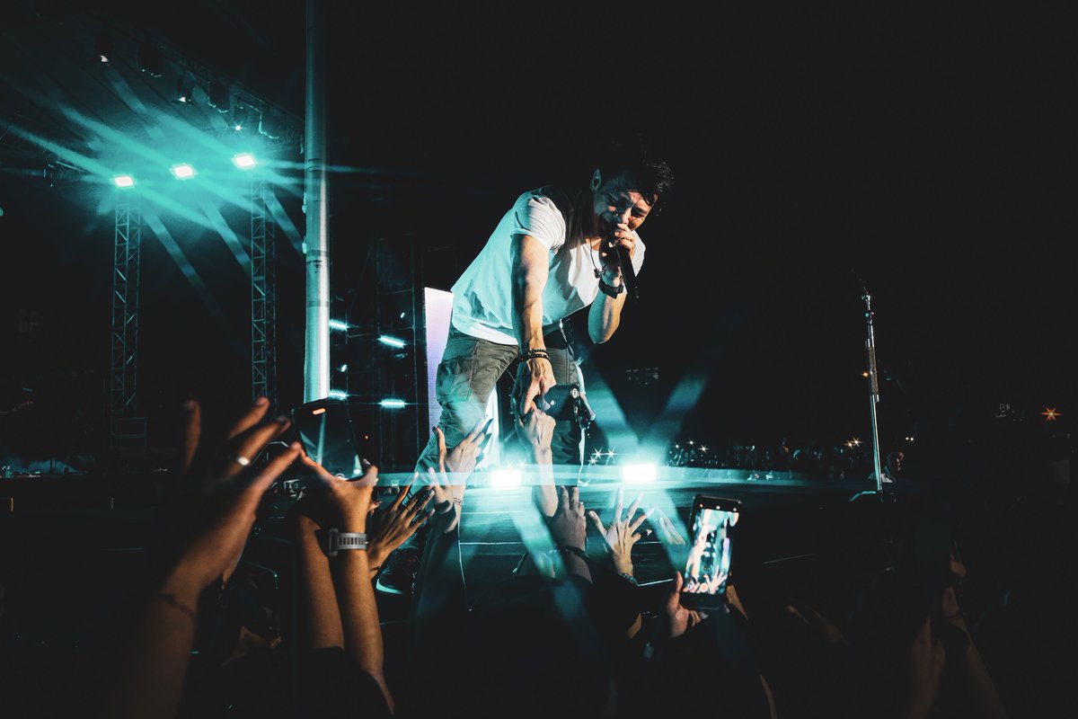 NOAH_ID's tweet photo. Matur Suksma, Bali. Sampai jumpa lagi ya. Sehat selalu untuk kalian semua #NOAHBali

Photo by: Josua https://t.co/p3HXCnx5Pw