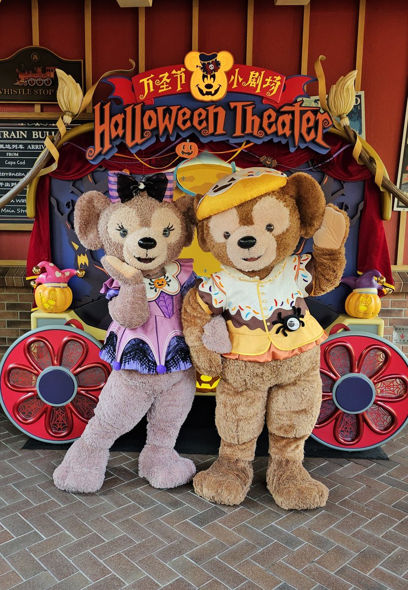 BETTYW1017's tweet image. 今日の朝DuffyとShelliemayに会いました❗会いたい人全部会いましたから❗今から香港に帰ります❗

#DUFFY
#Shelliemay
#shanghaidisney