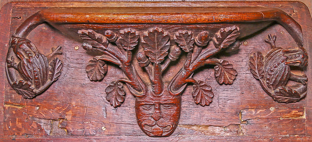 Hear poems inspired by #ExeterCathedral’s medieval carved stone and wood sculptures from mermaids and centaurs to dragons, green men, and lions.
Listen to the poems at: bit.ly/exeter-cathedr…
#RiddlerinResidence