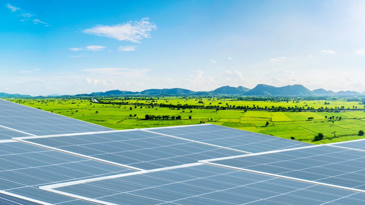 EeistP's tweet photo. Solar energy is set to become the dominant energy source by 2050. ☀️
Coverage from @EconomicTimes includes insights from #EEIST researcher @FemkeNijsse @UniofExeter. Read more about these findings here: https://t.co/xLmmWyCWok https://t.co/yoxFAgIIbs