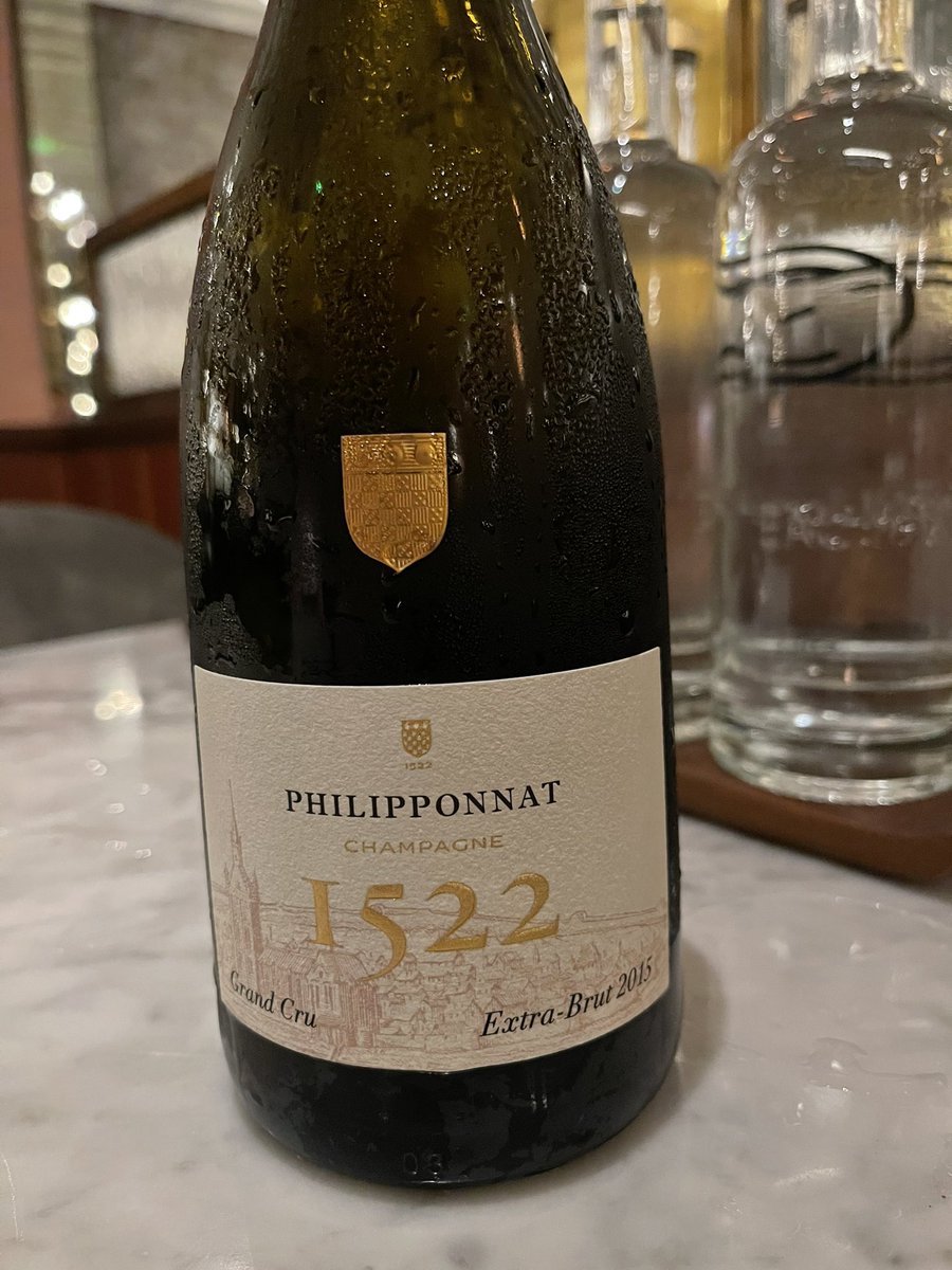 We were happy to host an event with the family #philipponnat at Caractère Restaurant the other night! A top family owned winery since 1522! #champagne #finedining #londonrestaurant #sommelier