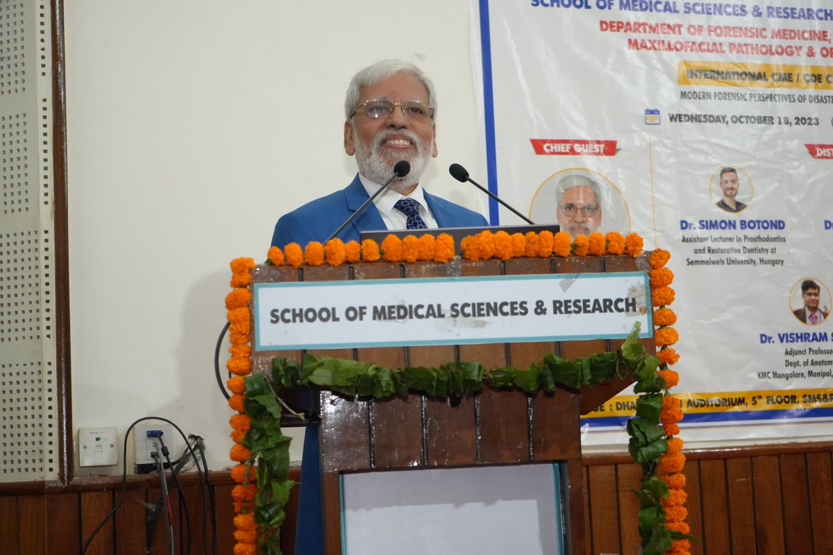 GoreaRK's tweet photo. Thanks to Sharda University, Dr  Parul Sinha and Dr Pooja Rastogi for Giving me the opportunity to participate in their conference as the Chief guest and share my views and learn from the stalwarts in DVI Dr Adarsh Kumar, Dr Parul Sinha, Dr Simon, Hungary and Dr Tore from Norway. https://t.co/aq7xu7xsIA