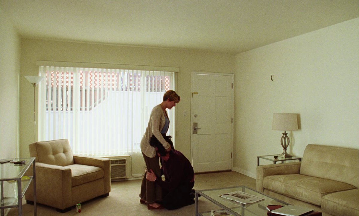 ECUfilmfestival's tweet photo. 🎞️Good morning film lovers!🎞️

Today's recommendation: 'Marriage Story' (2019) directed by Noah Baumbach

#film #cinema #movie #MarriageStory #NoahBaumbach #ScarlettJohansson #AdamDriver #LauraDern #AlanAlda #filmstills #filmrec #filmtwitter #cinematography #cinematic #drama https://t.co/kk8LDYFeoS