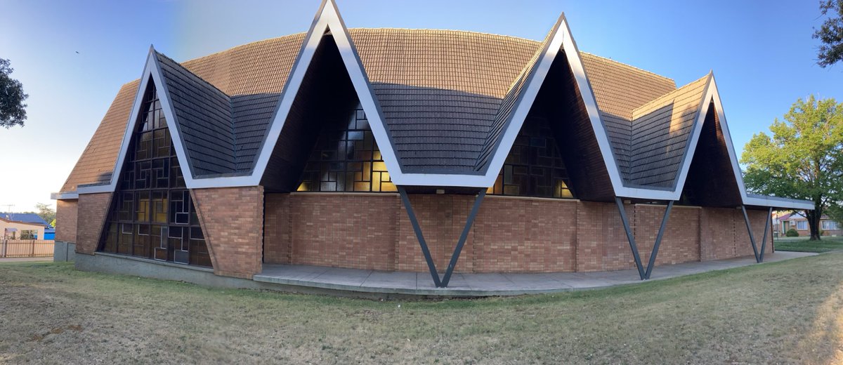 matt_skoss's tweet image. What mathematical conversations might be provoked?
How might we use @cabri, @geogebra or @Desmos to explore or demonstrate #linearfunctions? #lessonstarter
I came across the church while driving through #Orange, NSW.