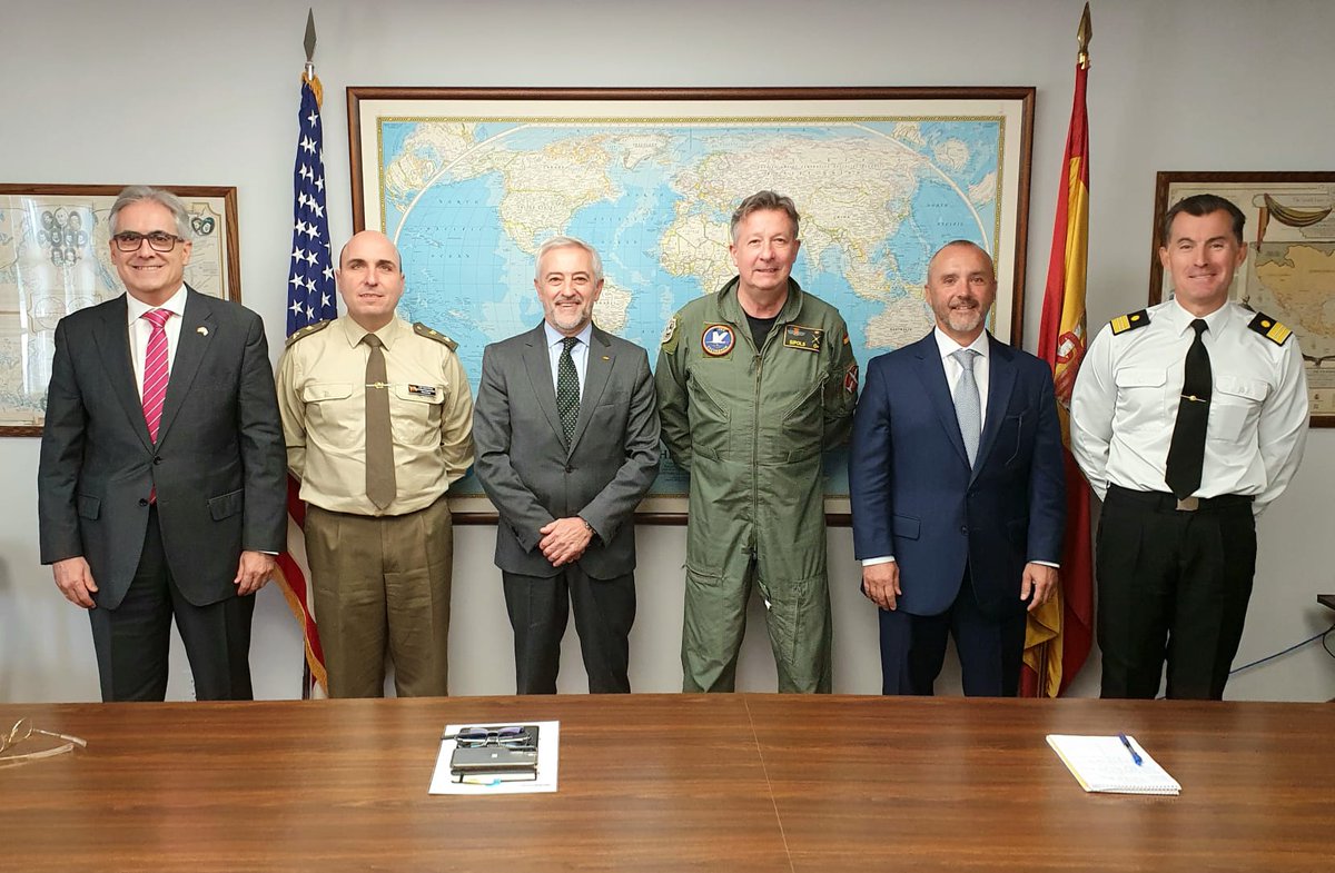 IntegraIntSpain's tweet photo. Semana intensa en Washington, Houston y Annapolis. Agradecer al USDOD, Agregaduría Militar de España y partners el incrementar las operaciones clasificadas en OPLOG SP, único operador español con todas las acreditaciones en Defensa USA, OTAN y UE #DLA #Defensa #OPLOG #NATO #EU https://t.co/ijet9BtYsO