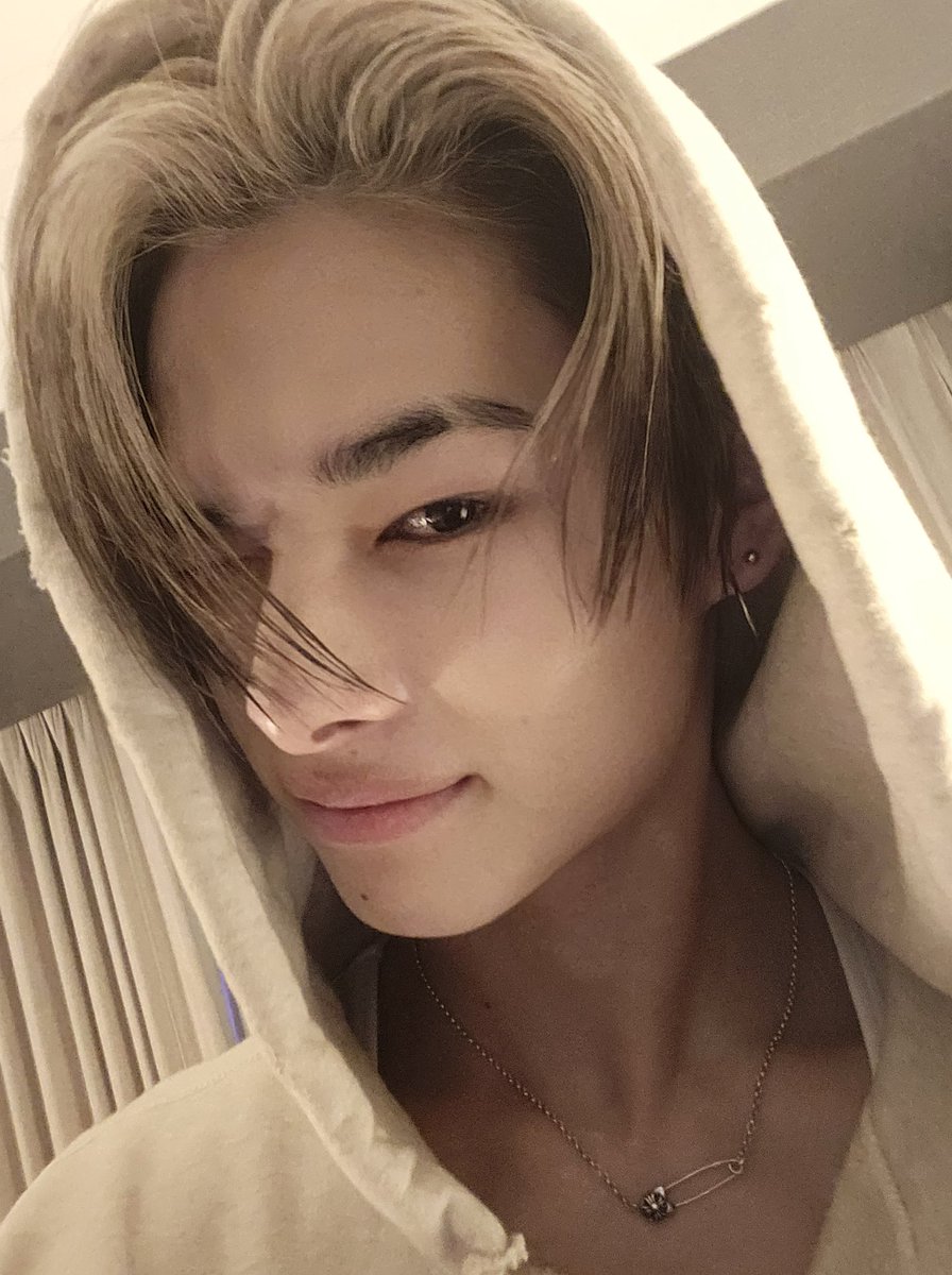 [ #니키’s Post ] 231023

#NI_KI: thanks you CHICAGO🔥🔥🔥

<a href="/ENHYPEN_members/">ENHYPEN</a> <a href="/ENHYPEN/">ENHYPEN OFFICIAL</a> #ENHYPEN #엔하이픈