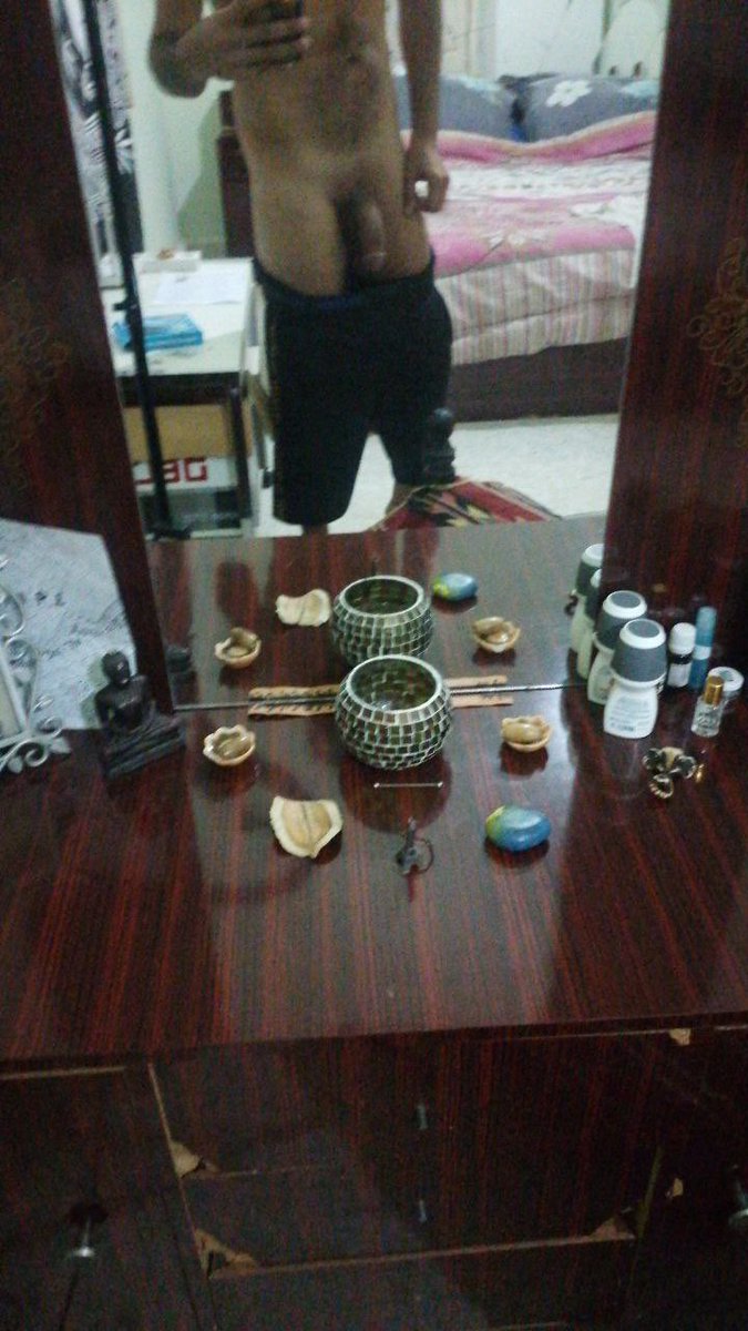 LebHooded's tweet photo. Long time no see! Shta2touleh??💦
29 year old yogi from Chouf area 

7abbeytou??
•
•
#lebanesegay #arabgays #sextape #bate #teamcut #arabhairy https://t.co/EDpXuof9hM