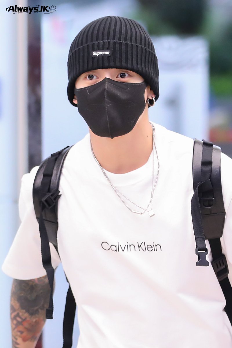 AlwaysJK_901's tweet photo. 231020 GMP 입국 

#JUNGKOOK 
#방탄소년단 
#정국
@BTS_twt https://t.co/yvZV9VonDa