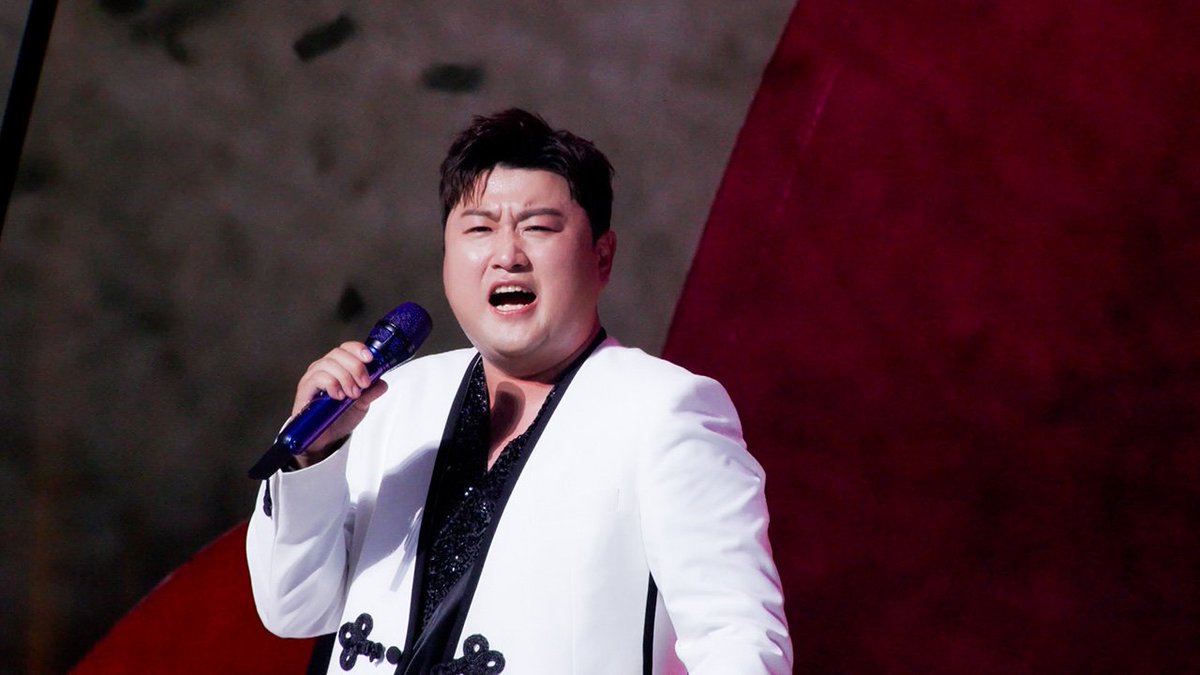 @hojoongofficial 🎥] #김호중
[미방분 - 보릿고개] - Kim Hojoong[김호중] - 'GREAT 김호중' Concert
💜💜💜💜💜

youtu.be/aEVcx6zV16A

#KIMHOJOONG #GREAT #Concert
#보릿고개