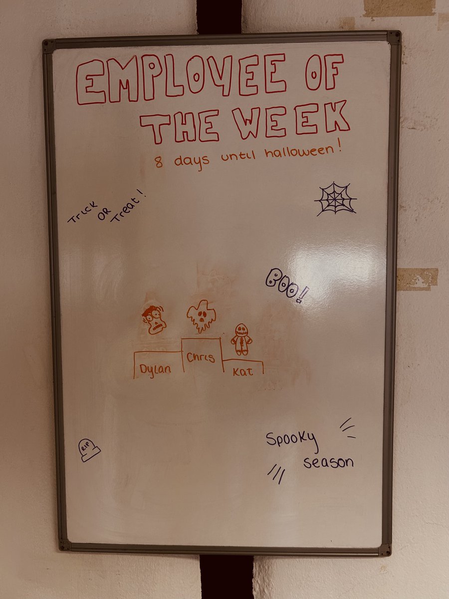 WeAreD2Creative's tweet image. Back again for another Employee of the week!

This weeks winner is CHRIS🏆
#spookyseason #employeeoftheweek