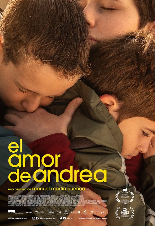 Emprender el vuelo nunca es fácil pero #ManuelMartínCuenca lo hace sumamente emocionante en #ElAmorDeAndrea. Relaciones familiares, la búsqueda del amor que se alejó y el camino hacia la madurez convierten a la película en una oda de sentimientos con una mirada tierna y sincera.