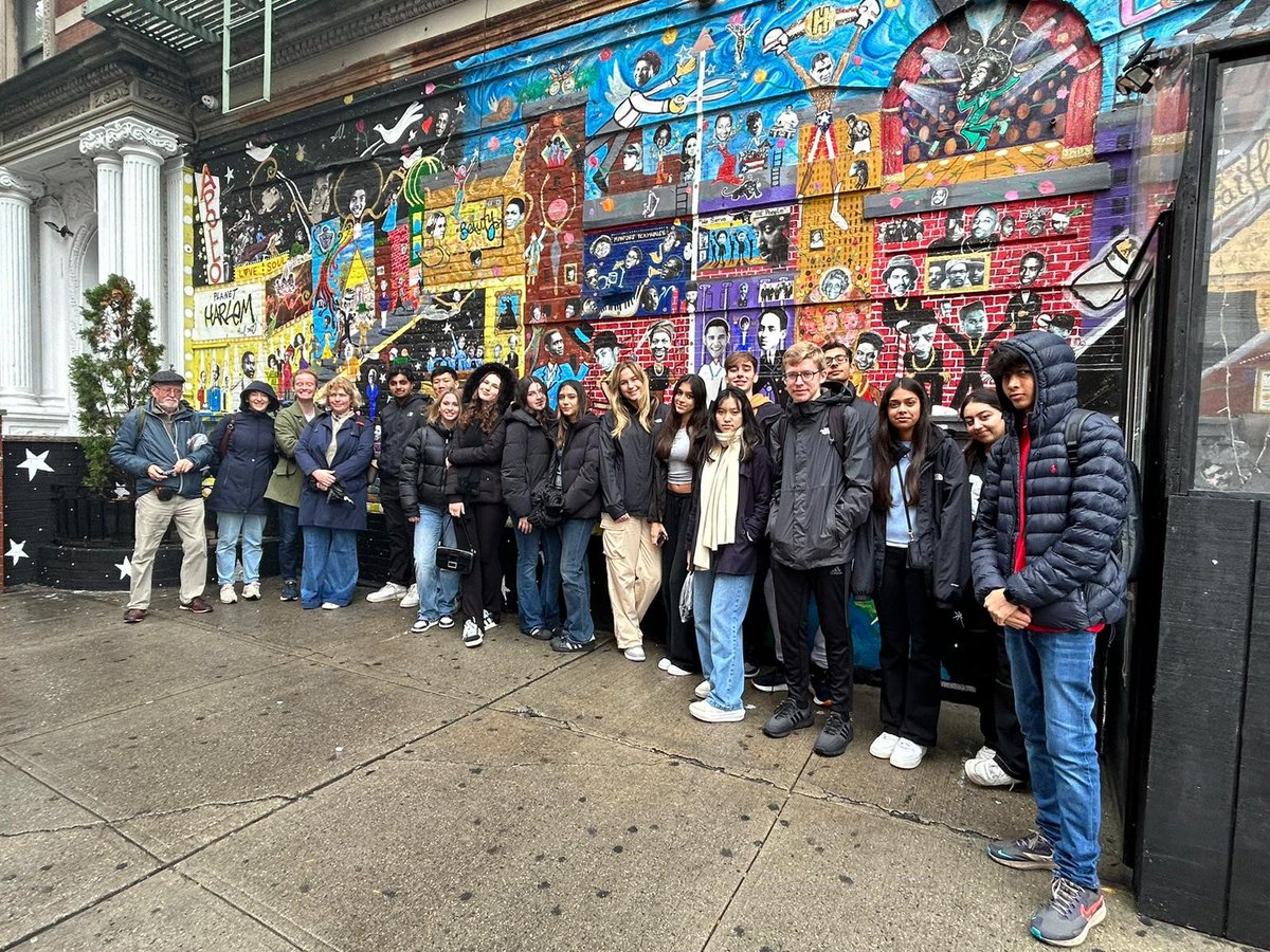 During one of the #OctoberHalfTerm trips, we took our Lower #SixthFormers to New York as part of their English studies. They enjoyed a walking tour of Harlem as they have been studying the Harlem Renaissance & had supper & a live performance at Birdland Jazz Cafe.
#ChigwellSchool