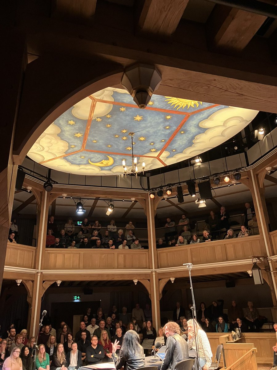 Rhiroberts's tweet photo. Total treat as You’re Dead To Me do a Shakespeare special @ShakespeareNP Top cast of @Herring1967 @ProfFarahKC join @greg_jenner Ruffs and riffs aplenty #YDTM forsooth! https://t.co/10zAuK6rCQ