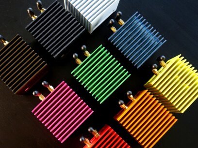 Bleujourinfo's tweet photo. Over the last few days, more and more press articles have been talking about the new #Kubb mini. Find it on #Indiegogo https://t.co/EG6Tq8z1nD