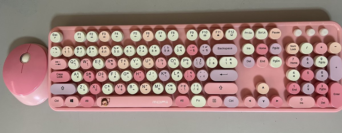 peachgajuu's tweet photo. ส่งต่อคีย์บอร์ด MOFii SWEET Full Size
⌨️ 1 usb reciever ใช้ได้ทั้งคีย์บอร์ดและเม้าส์
💓 สภาพ 90% มีกล่องและอปก.ทำความสะอาดให้ค่ะ
✅ 590 บาท รวมส่งค่ะ
#ส่งต่อคีย์บอร์ด #คีย์บอร์ดมือสอง #คีย์บอร์ดmofii #mofii #แป้นพิมพ์มือสอง #ส่งต่อแป้นพิมพ์ #แป้นพิมพ์ไร้สาย #ส่งต่อ https://t.co/JiN8hcDE9M