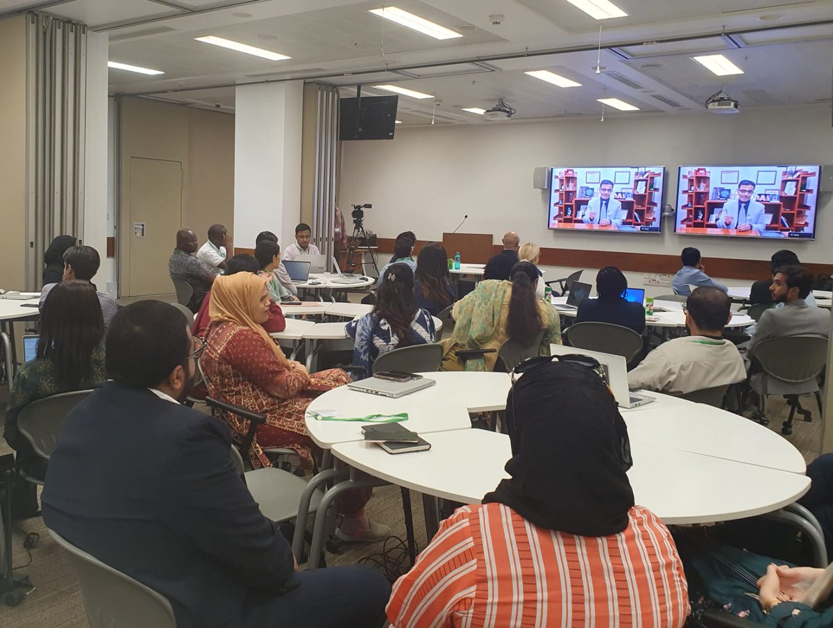 #Day1 of the Pure SuperUsers Conference has begun!

Pictured below is the project director Irfan Haji delivering an overview of the 4-day conference to the research community, following a welcome address by the Vice Provost Research <a href="/virani_md/">Salim Virani</a> 🤗