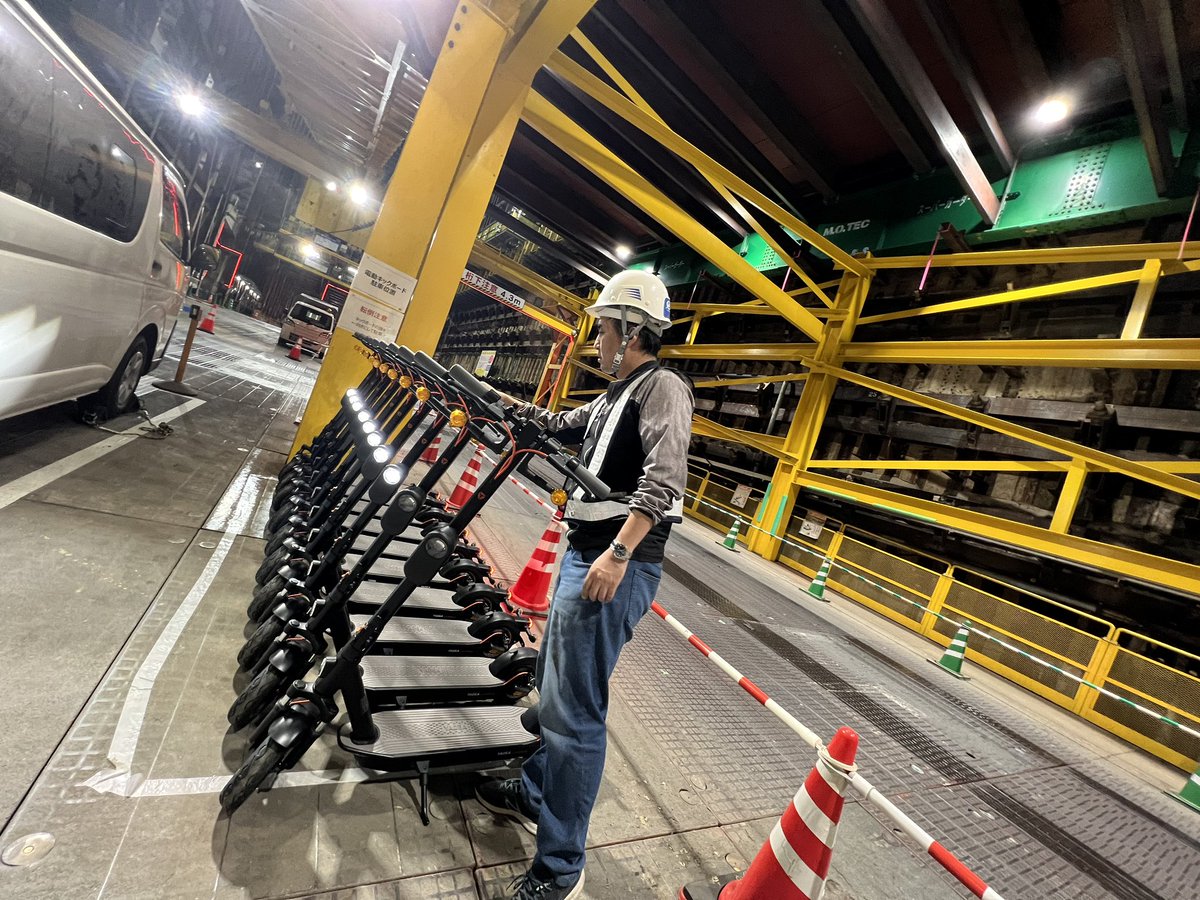 gencyari's tweet photo. YADEA 10台を納車❣️
電動キックボードは工事現場で活用されています。

原ちゃり電ちゃり
https://t.co/Js7RbLLkt7

#電動キックボード
#電動バイク
#YADEA
#特定小型原付 https://t.co/HSt3GCo7yH