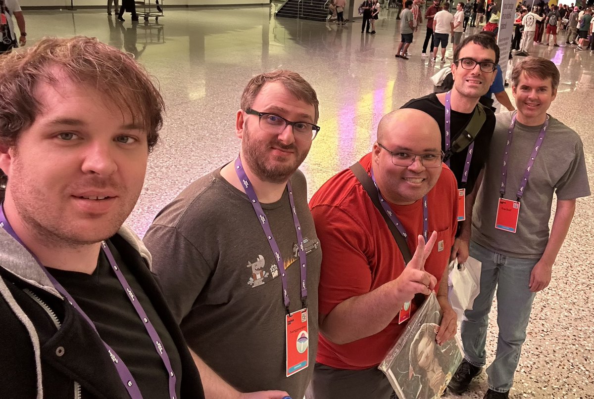 ZeroStick's tweet image. Can’t forget some of my fellow mods and VIPs here either @spacegoose6 @losnggeneration @andrewt677 @karlksfbay 👀 They help make chat a fun and cozy place to be 😎